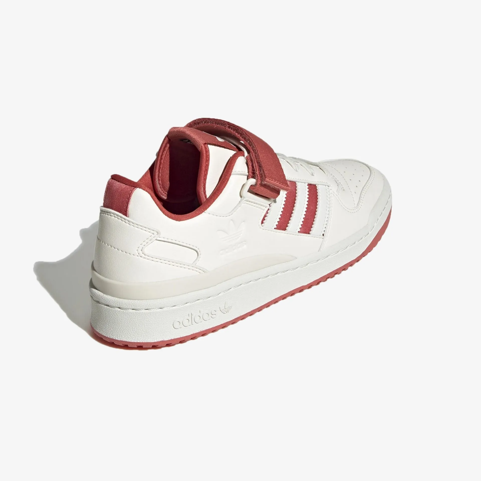 Adidas Originals | FORUM LOW  { CHALK WHITE / CREW RED