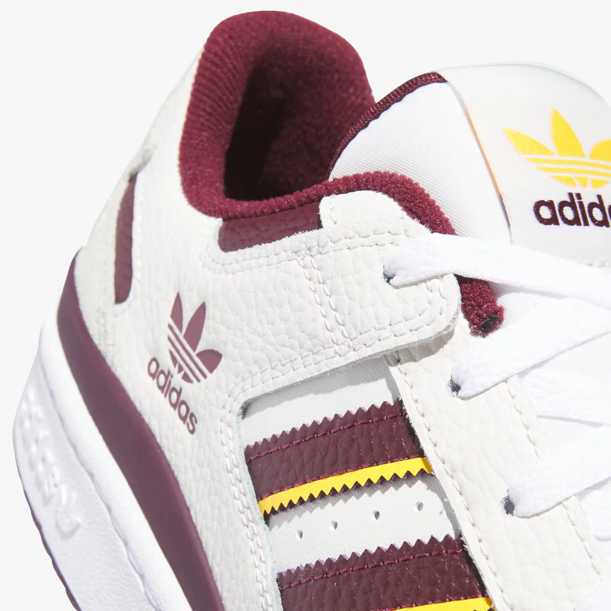 ADIDAS ORIGINALS | FORUM LOW CL { CORE WHITE/TEAM MAROON 2/CLOUD WHITE