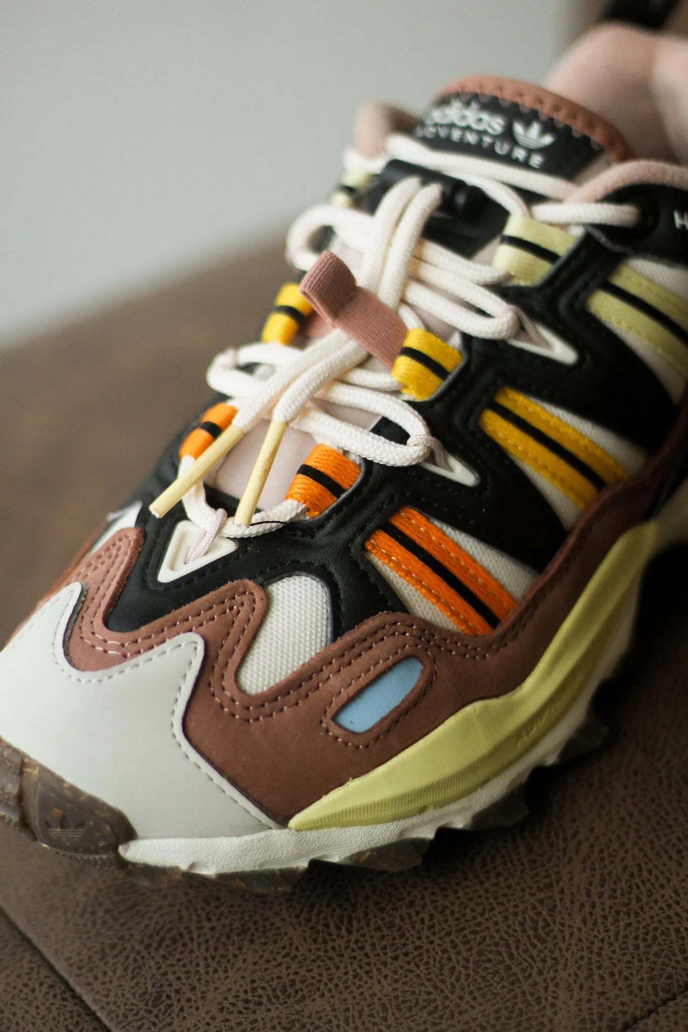 HYPERTURF "CLAY STRATA"