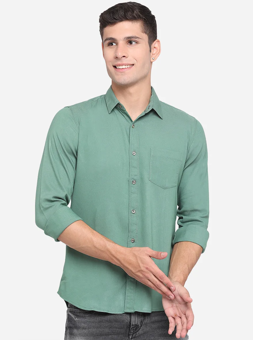 Lack Green Solid Slim Fit Semi Casual Shirt | JadeBlue