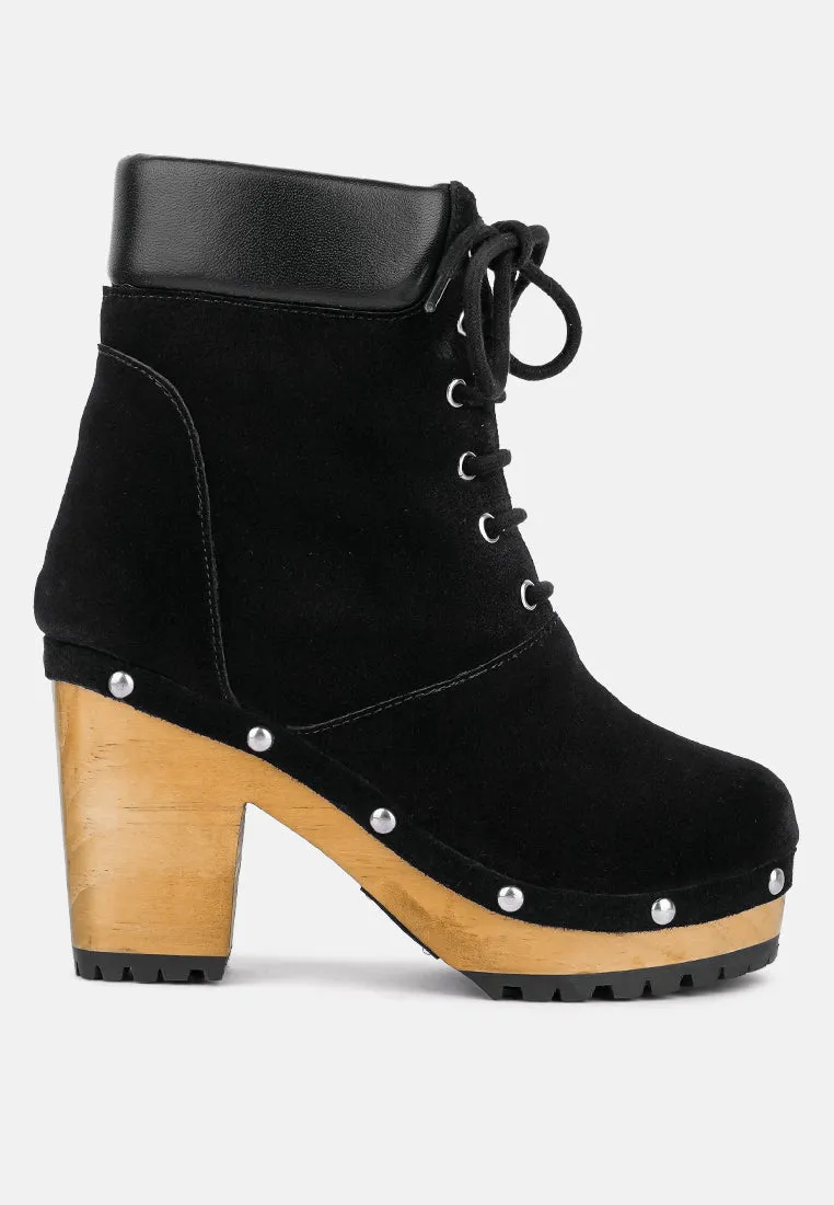 MAAYA Black Handcrafted Collared Suede Boot