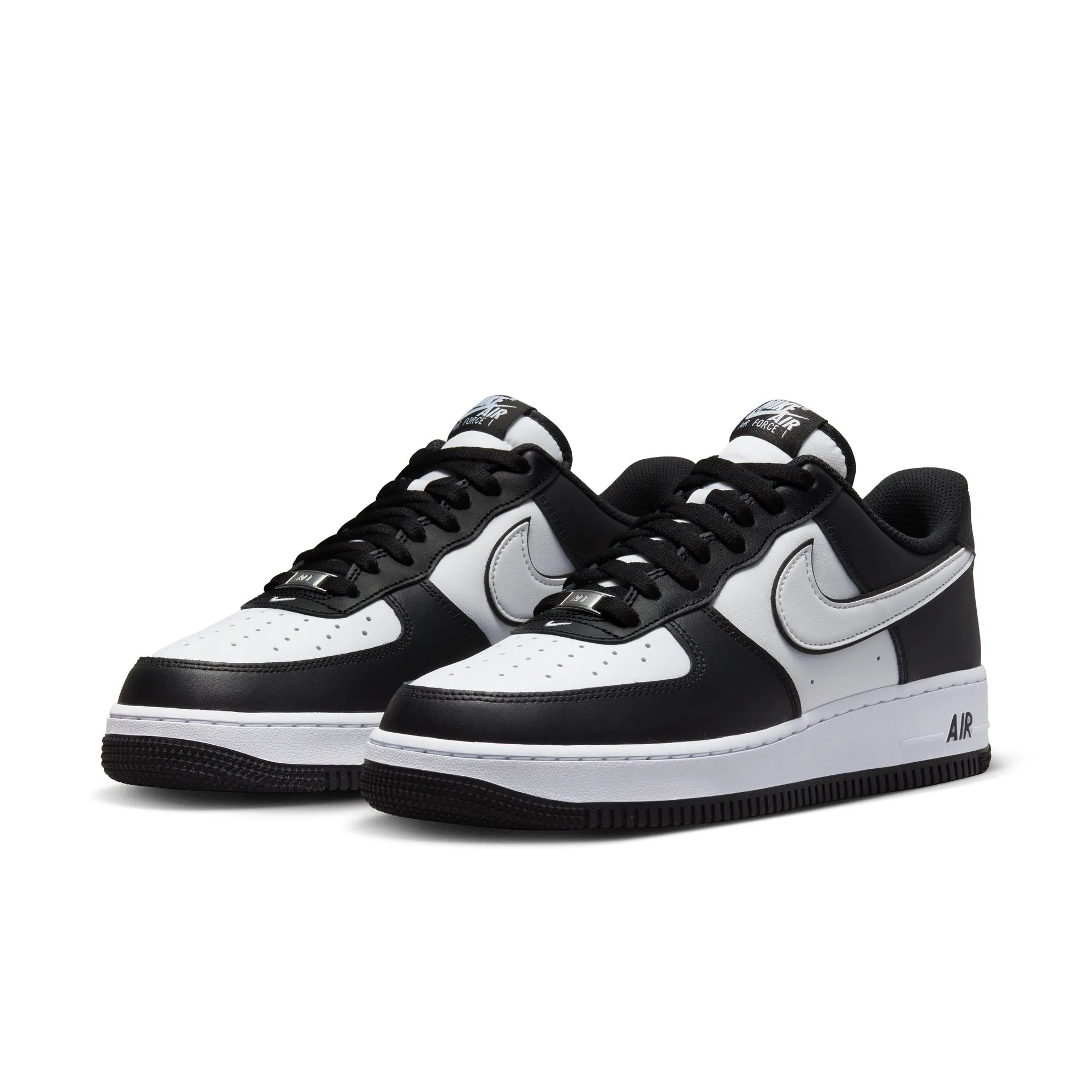 MENS NIKE AIR FORCE 1 '07 (BLACK/WHITE)