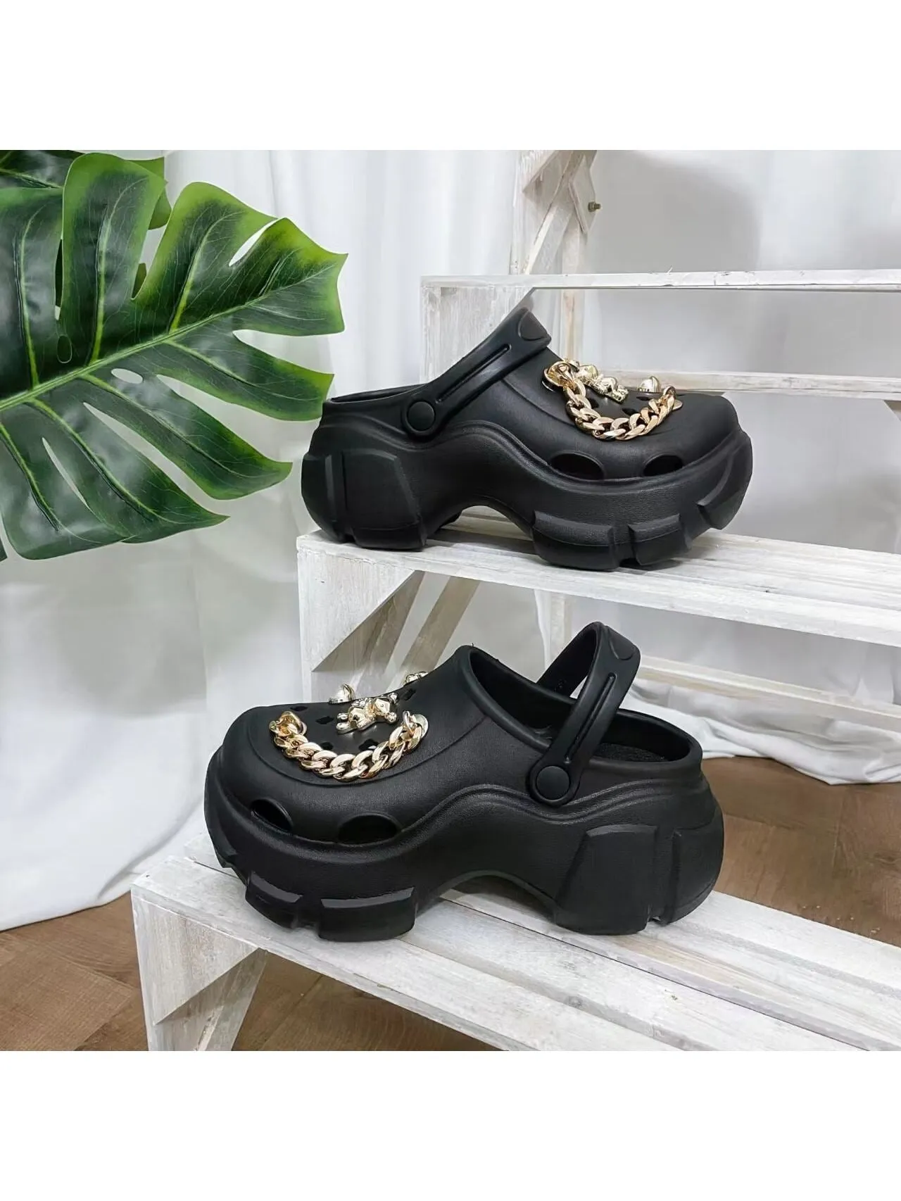 Metal Chain Decoration Outdoor Casual Personality High Heel Sandals