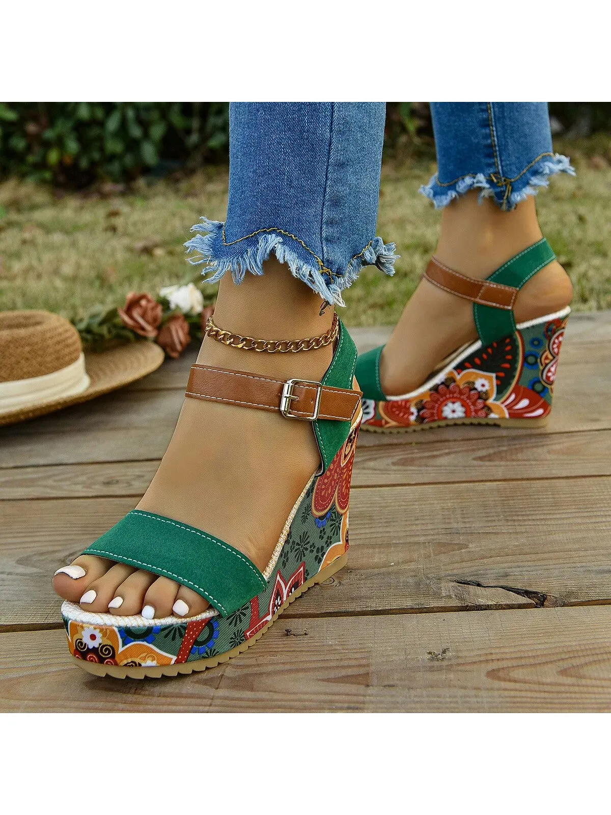 New Arrival Style Canvas High Heeled Wedge Sole Sandals