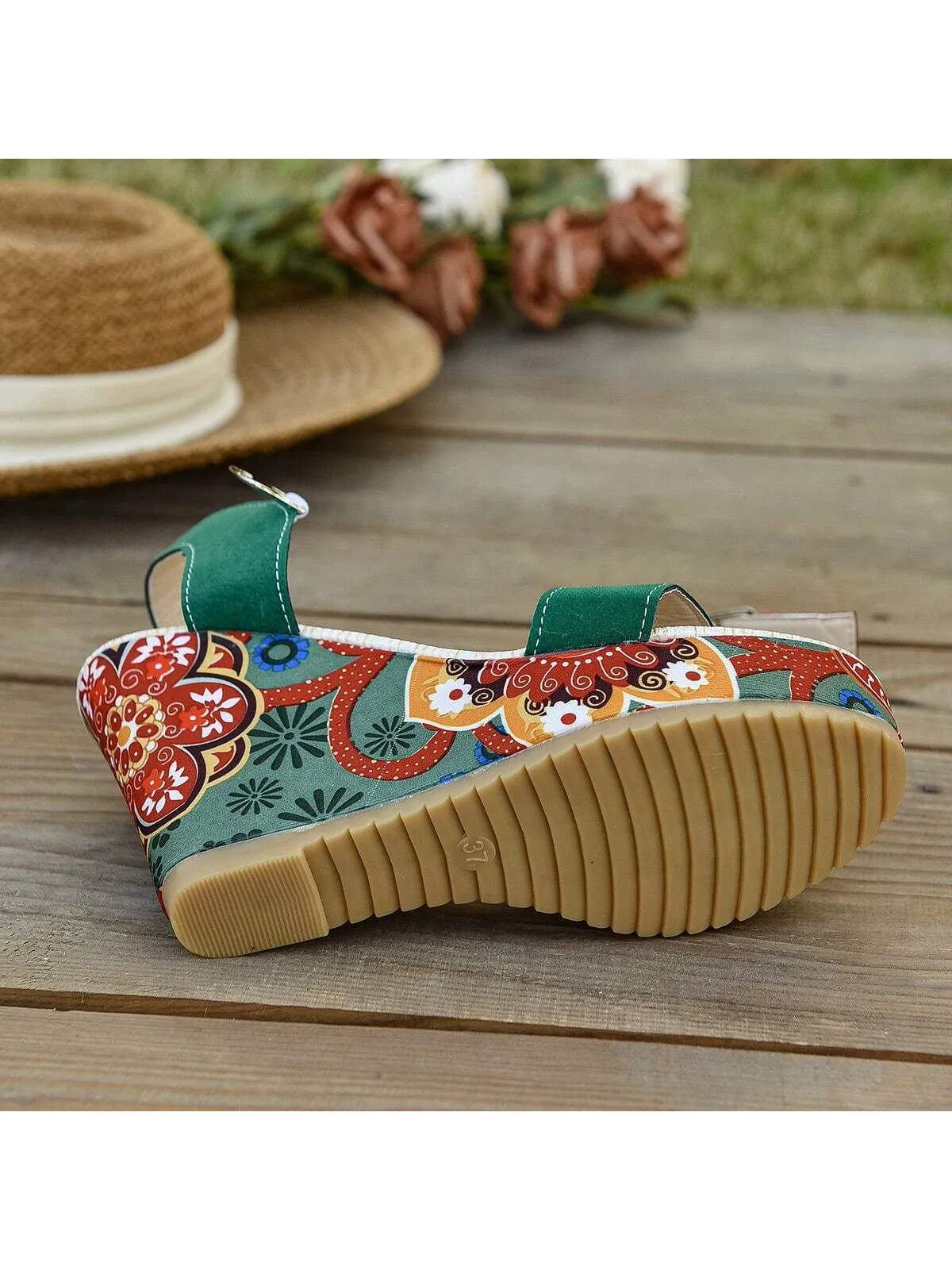 New Arrival Style Canvas High Heeled Wedge Sole Sandals