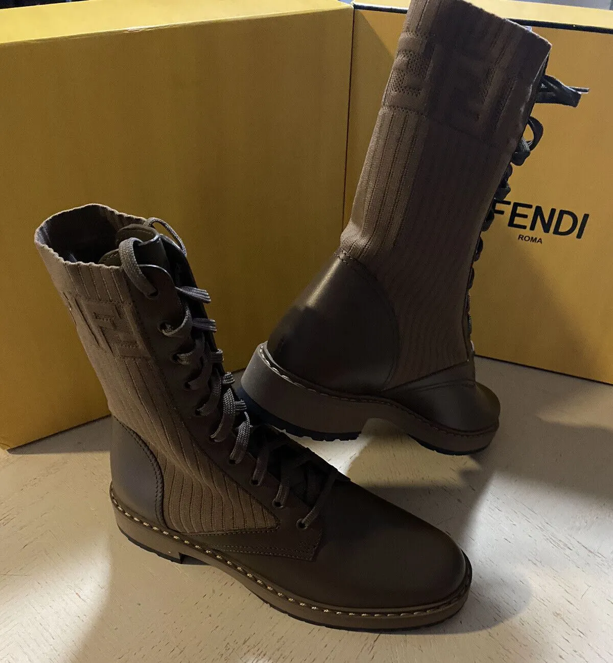 NIB $1100 Fendi Women logo Knit Comdat leather  Boots DK Brown 11/41 Eu