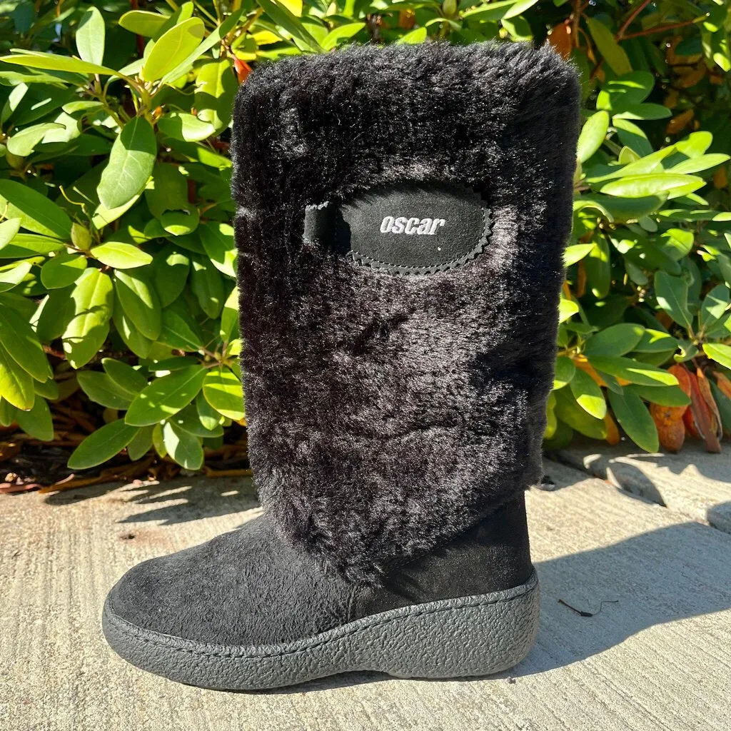 Oscar Sport Faux Fur Boots - Size 36