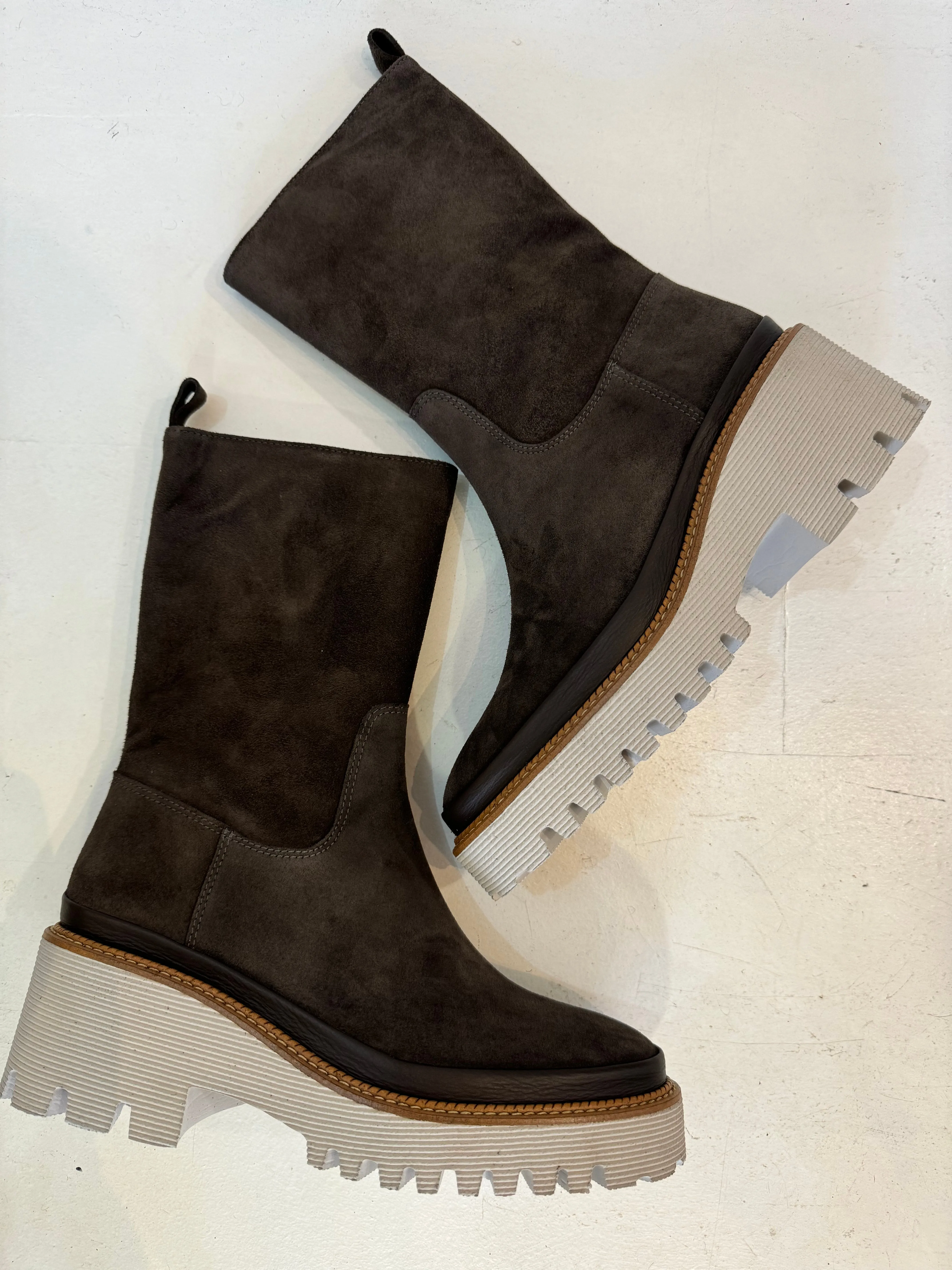 Pons Quintana Coffee Suede Carmen Boot