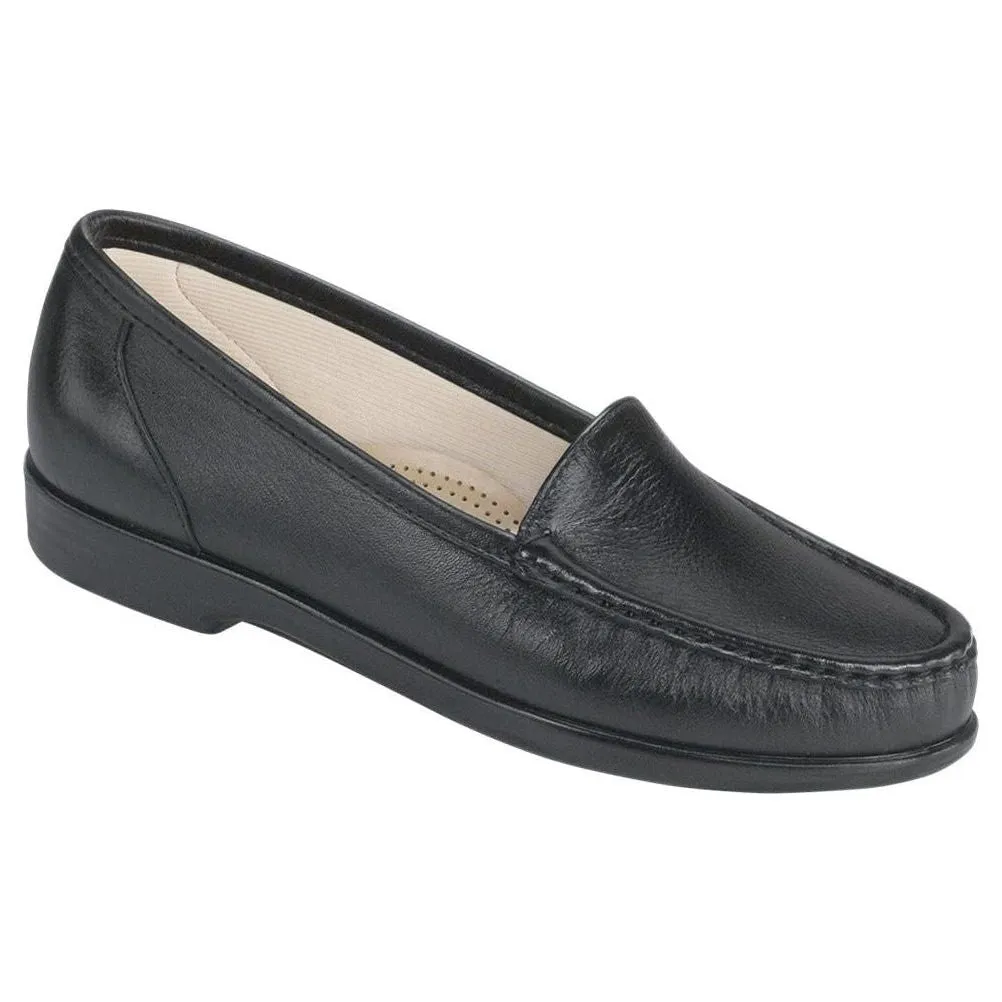 SAS Women's Simplify Slip-On Loafer in Black Wide