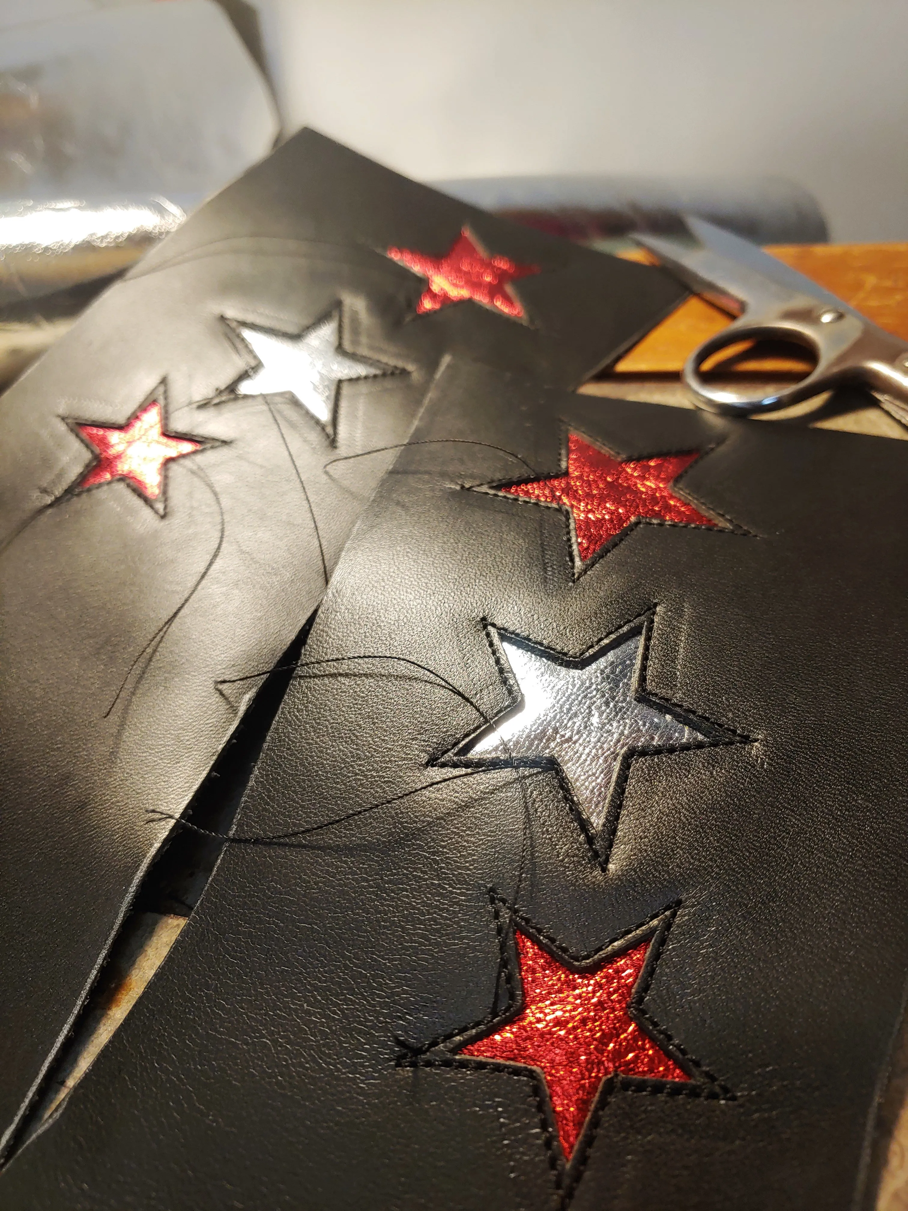 SHORT Stardust Aerial boots w/ Silver & Red Stars   Grip Panel