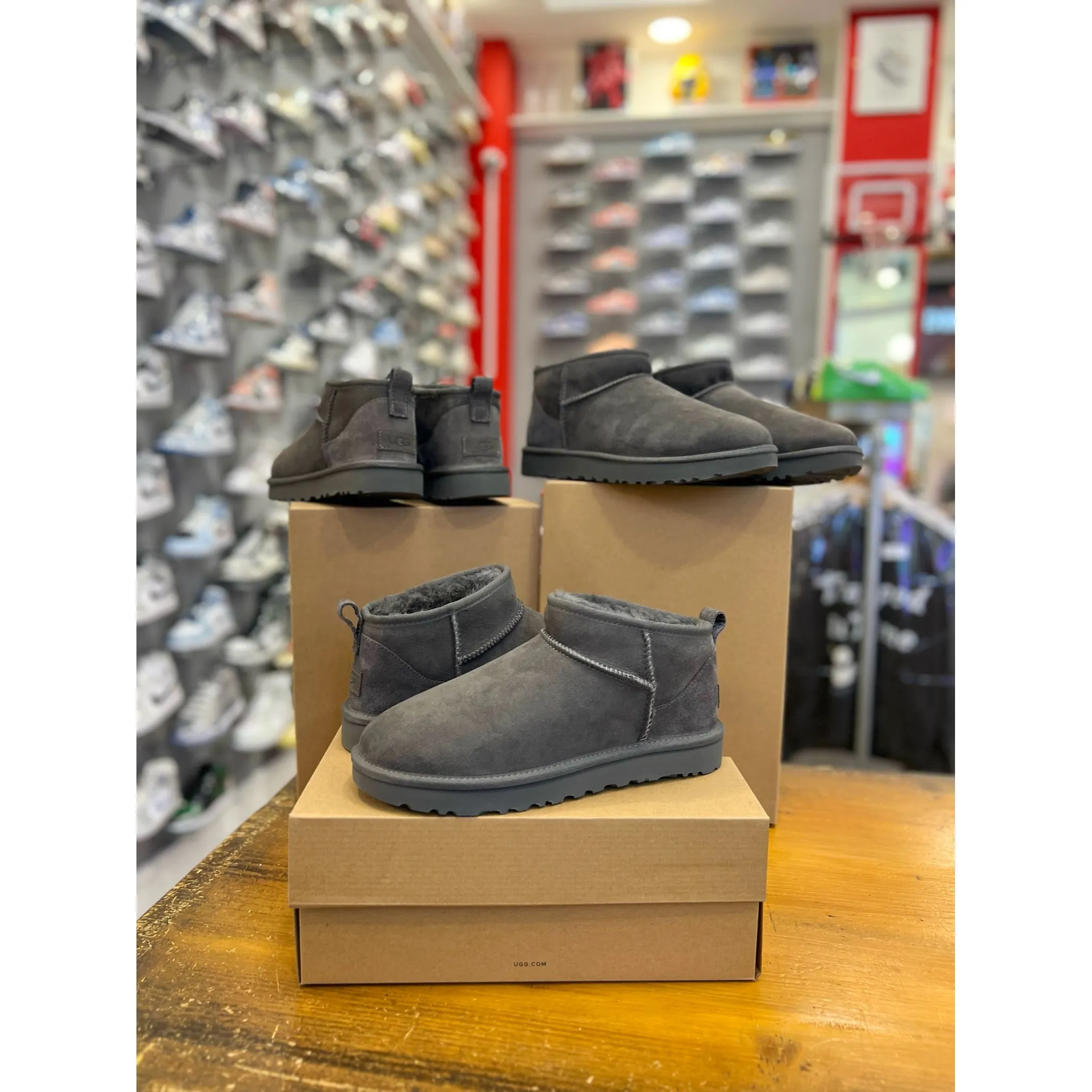 UGG CLASSIC ULTRA MINI BOOT GREY (W)