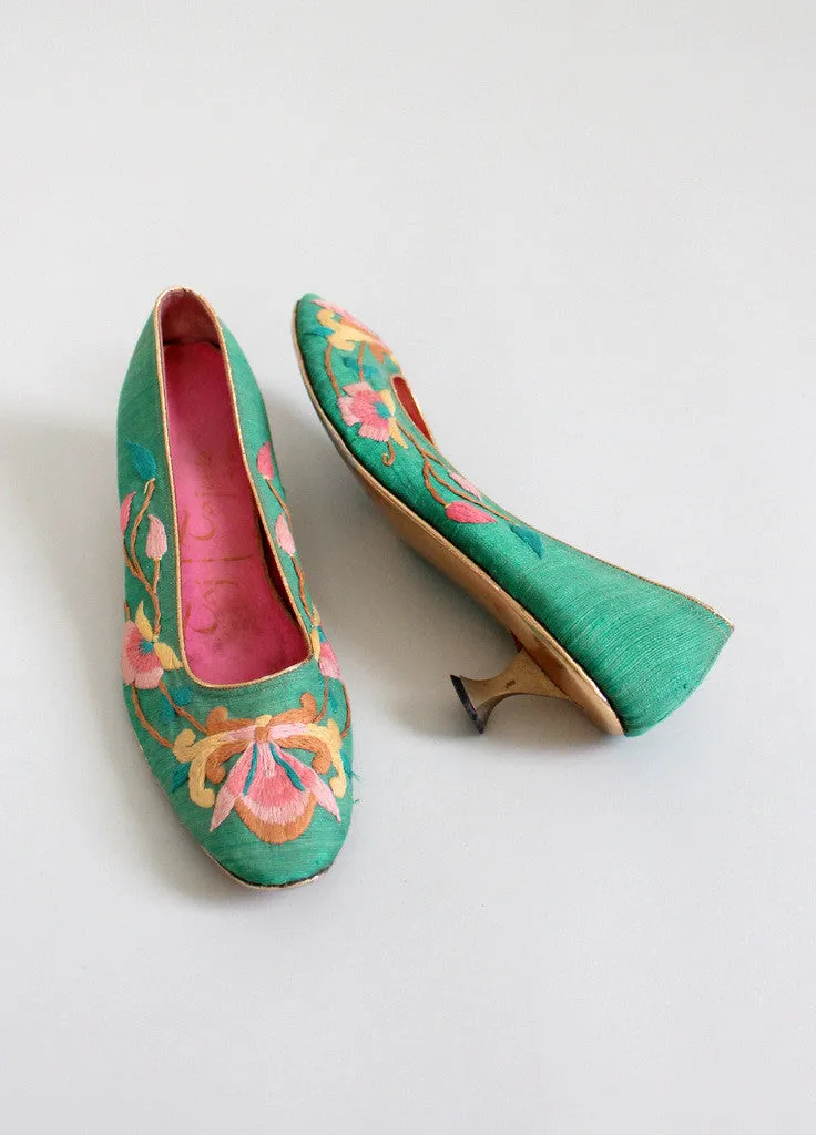 Vintage 1960s Taj Tajerie Embroidered Party Shoes