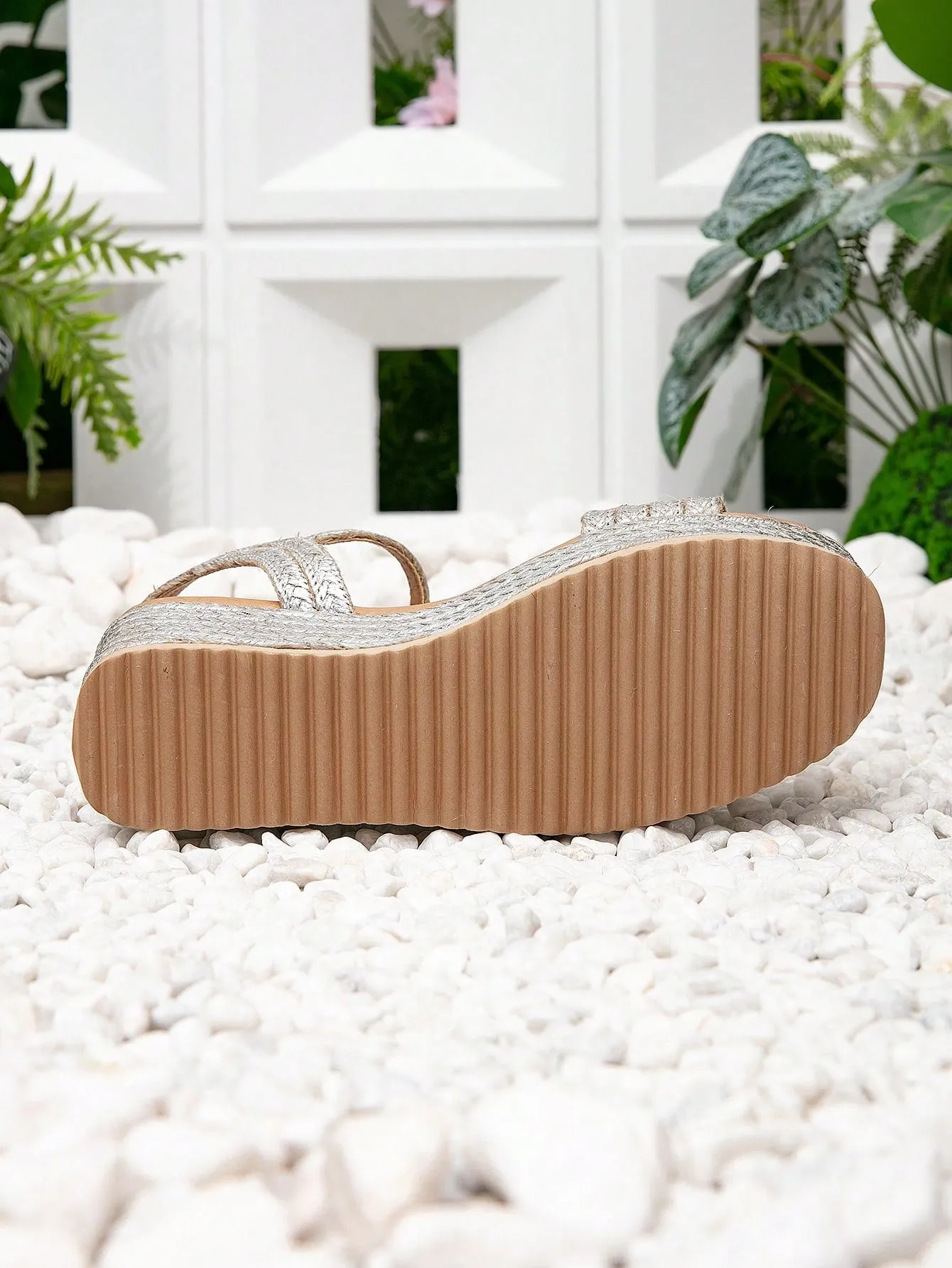 Women's Summer Wedge Sandals Woven Vamp Straw Thick-Soled High Heels  Platform Shoes With Ankle Straps